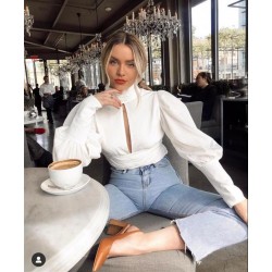 Sırt Detay Saten Tasarım Bluz Sırt Detay Saten Tasarım Bluz