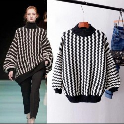 Siyah Beyaz Salaş Triko Kazak Siyah Beyaz Salaş Triko Kazak