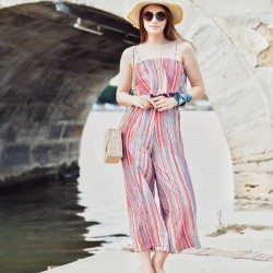 Üstü Fırfırlı Gökkuşağı Tulum  Üstü Fırfırlı Gökkuşağı Tulum