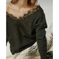 V Dantel Yaka Triko Kazak