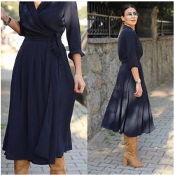 Yırtmaç Detay Kuşaklı Midiboy Elbise