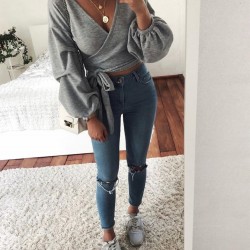 Yumoş Bağlamalı Triko Kazak  Yumoş Bağlamalı Triko Kazak